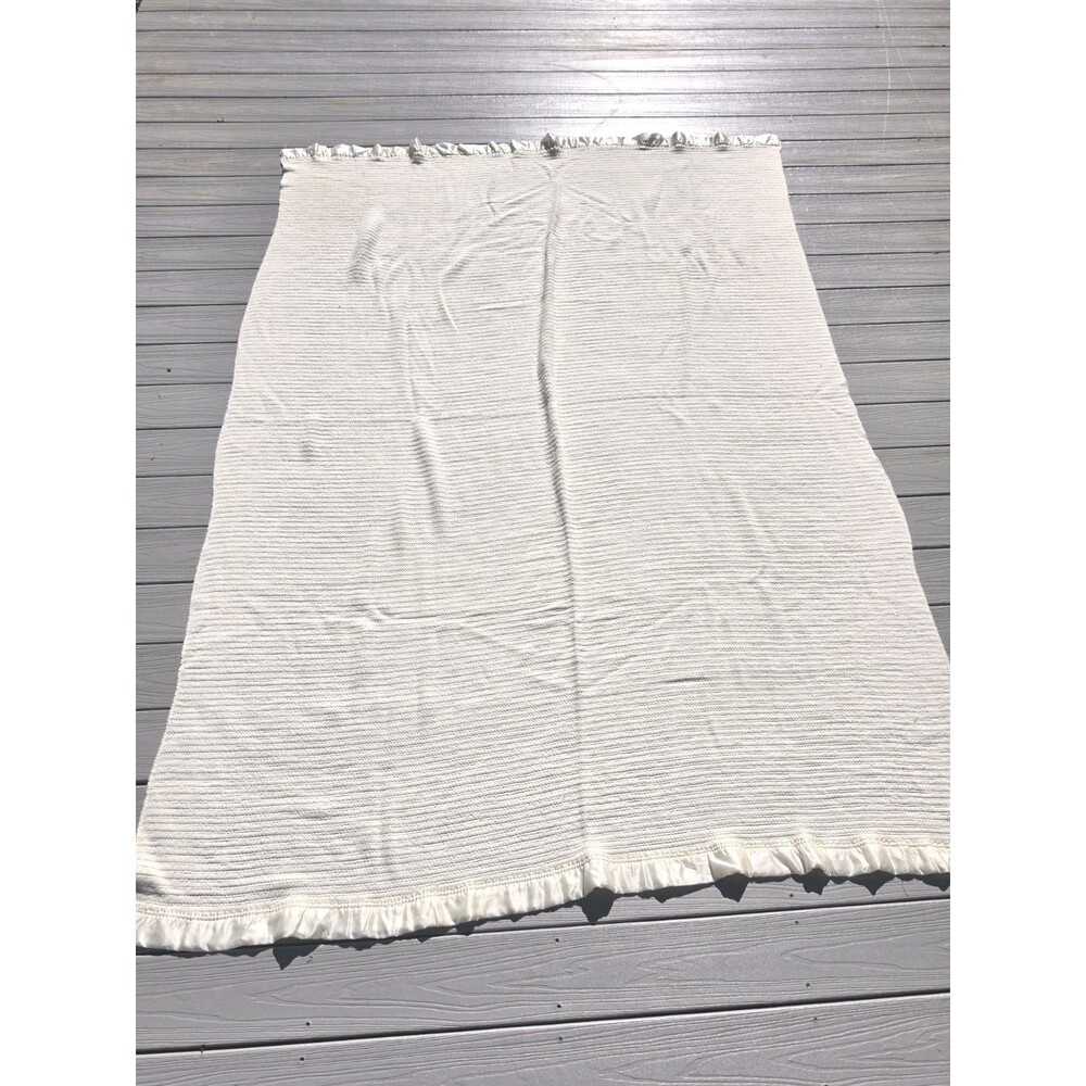 Vintage Owen Blanket Factory Waffle Weave Ivory Full Size USA Blanket 74" X 60"
